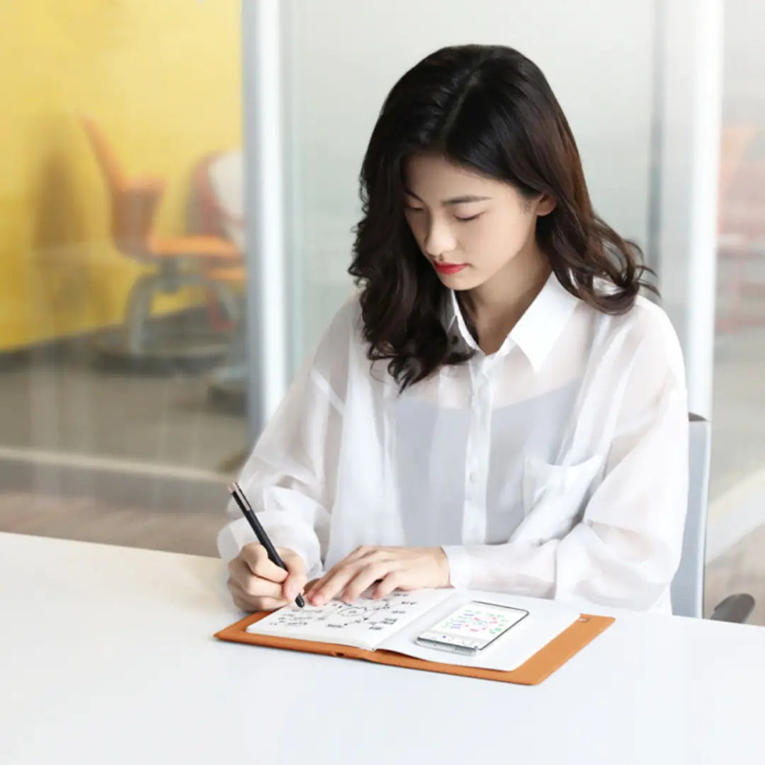 Smart Digital Notepad with LCD Writing Screen