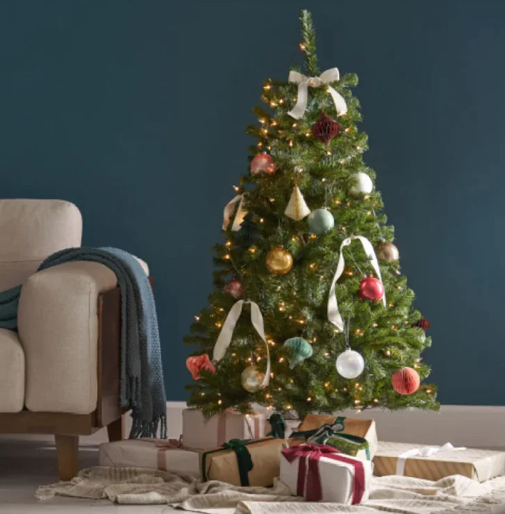 Glow Pine 4.5ft Hinged Artificial Christmas Tree